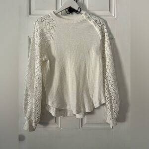 Wishlist White Lace Sleeve Top